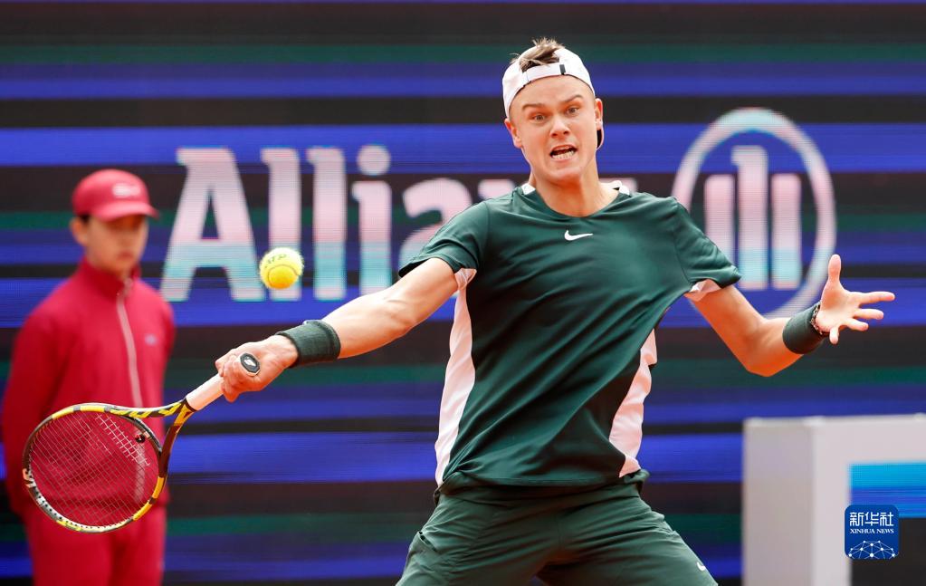 同样明显 同样明显