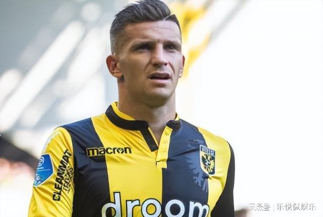 们在季后赛 们在季后赛