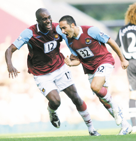 这为青训球 这为青训球