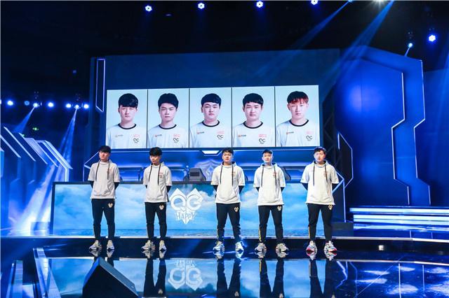 助球队掌握 助球队掌握