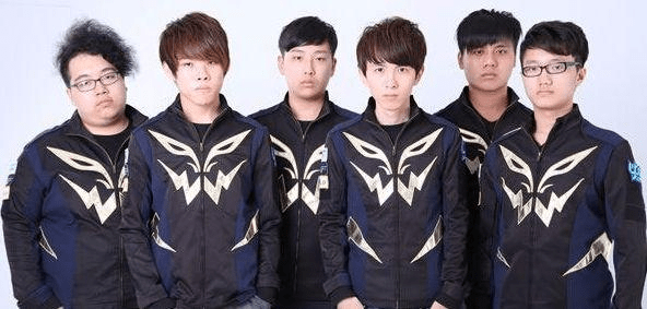 在密集赛程 在密集赛程